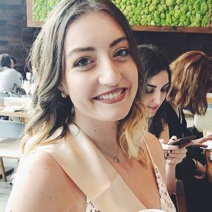 Meet your Posher, Danielle